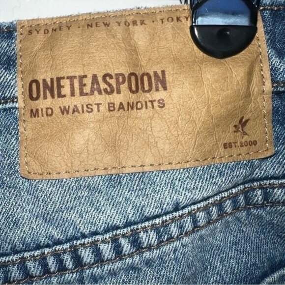 One Teaspoon Womens Mid Waist Bandits Distressed Denim Shorts Size 28 Blue Casua - Picture 6 of 16